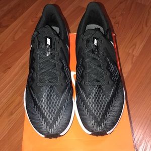 Nike Zoom Winflo sneakers